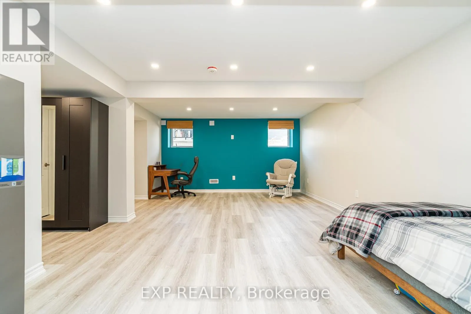 722 DEVARIO CRESCENT