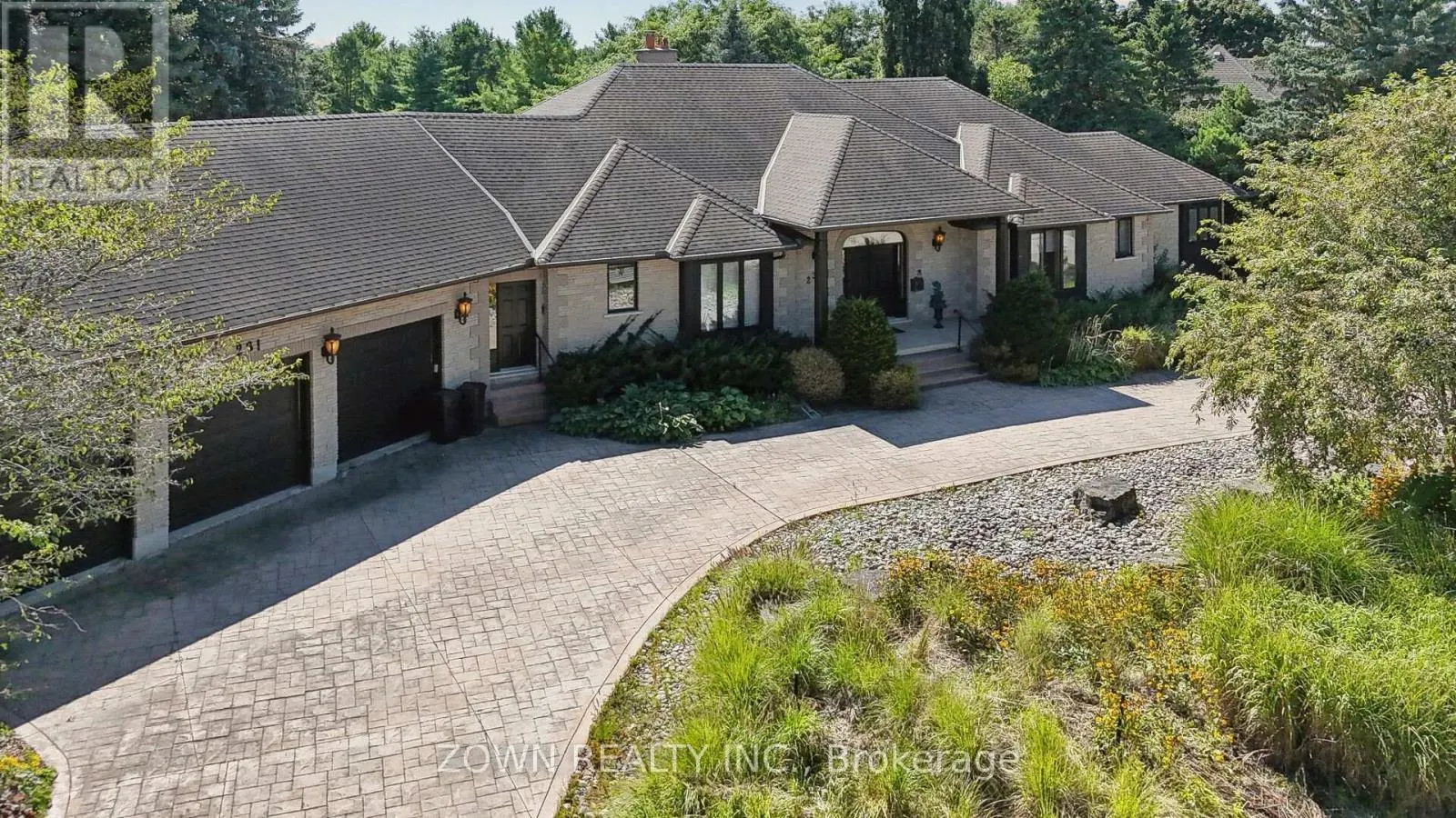 231 GOLF COURSE ROAD