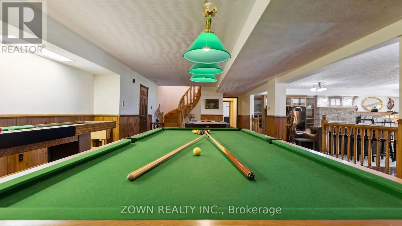 231 GOLF COURSE ROAD