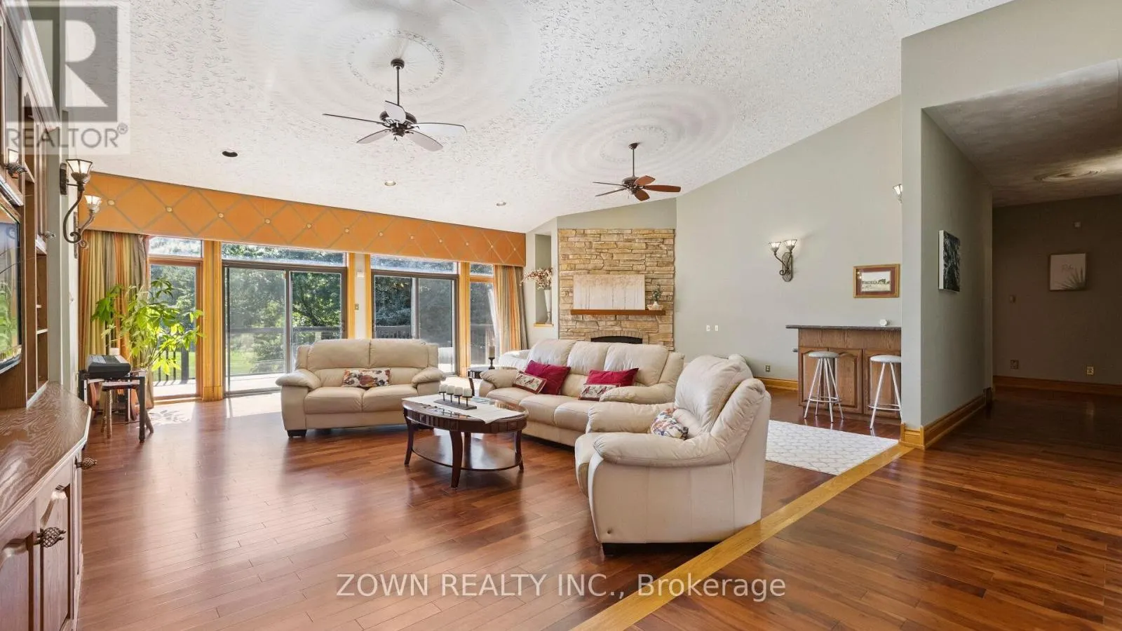 231 GOLF COURSE ROAD