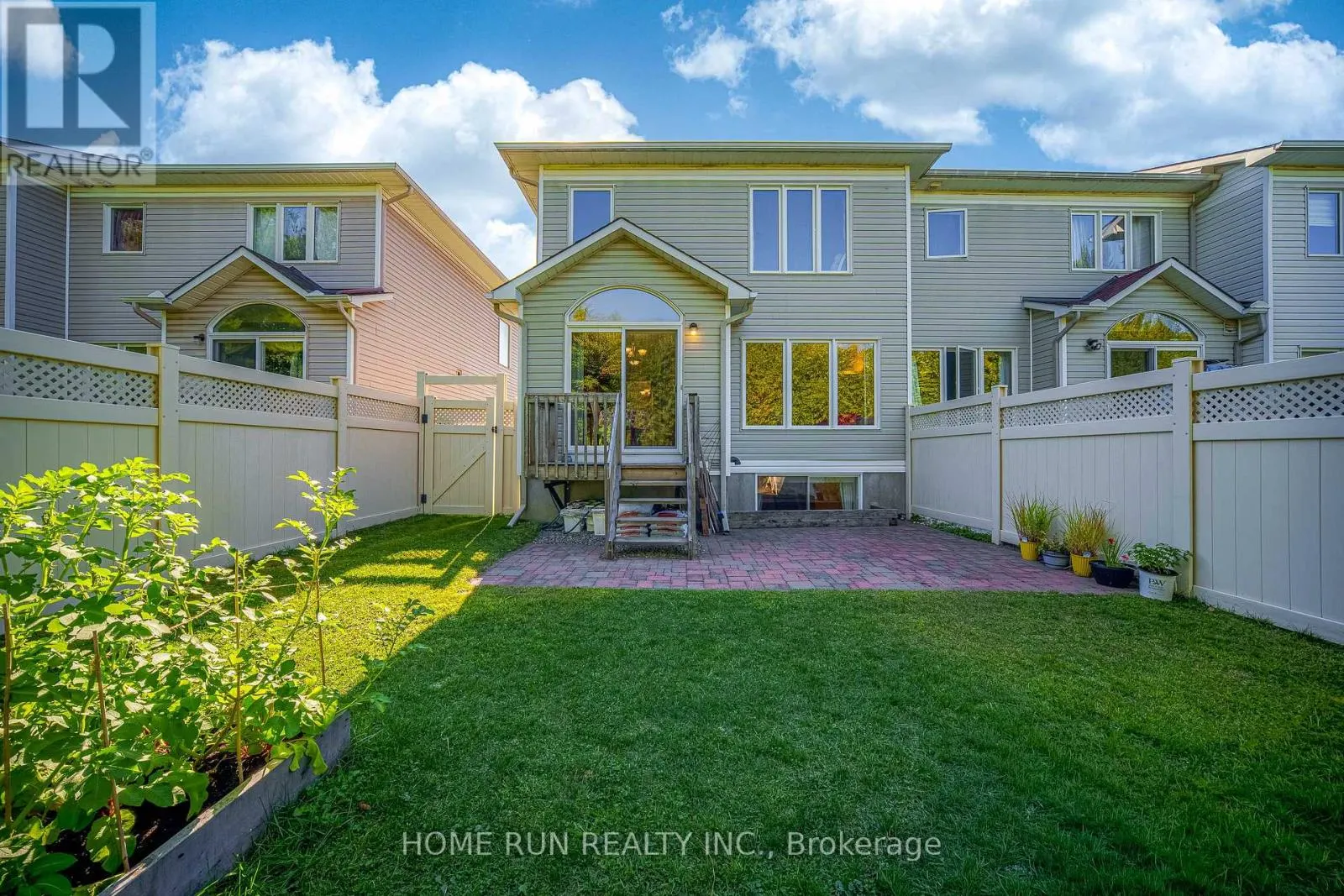1629 HENRI LAUZON STREET