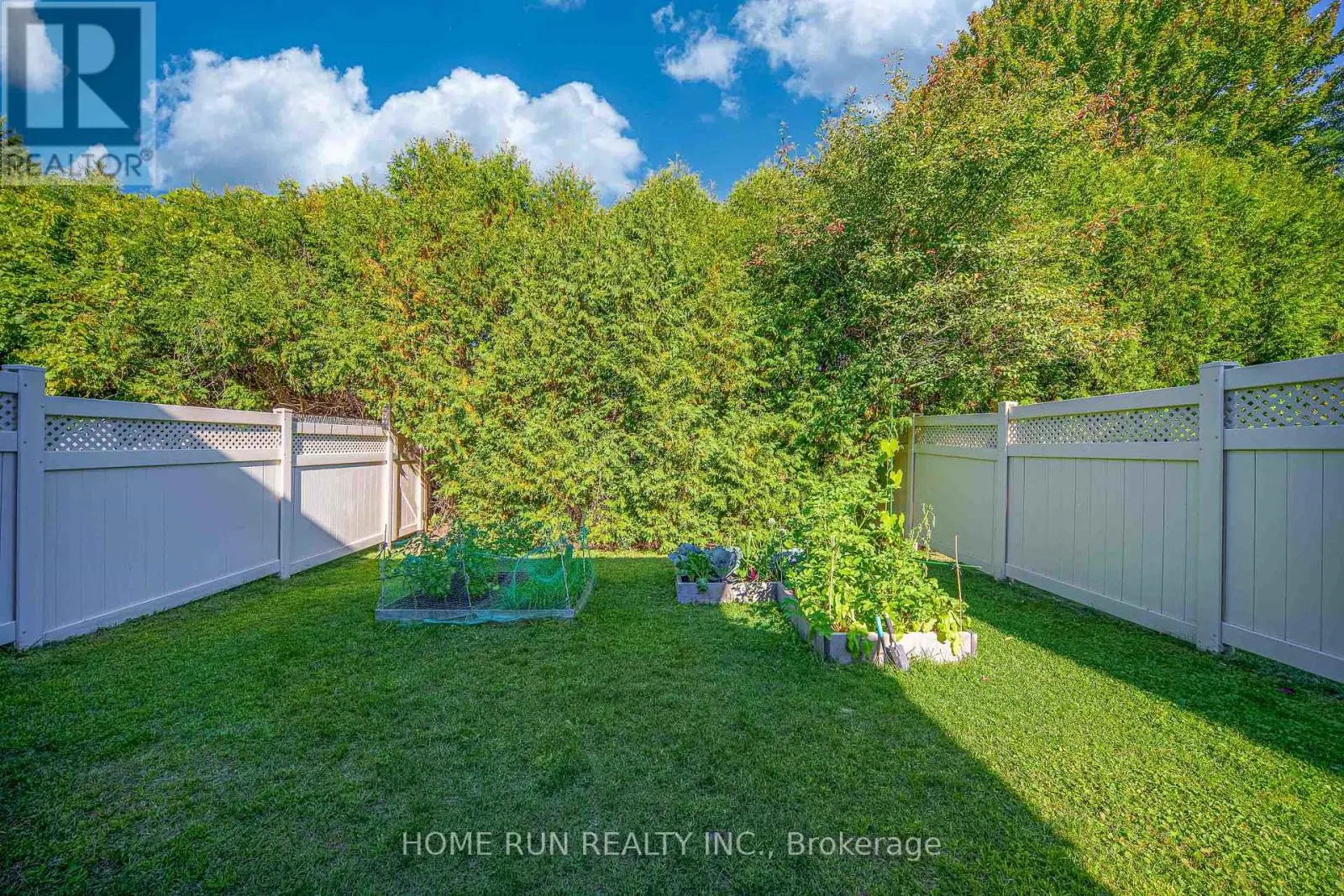 1629 HENRI LAUZON STREET