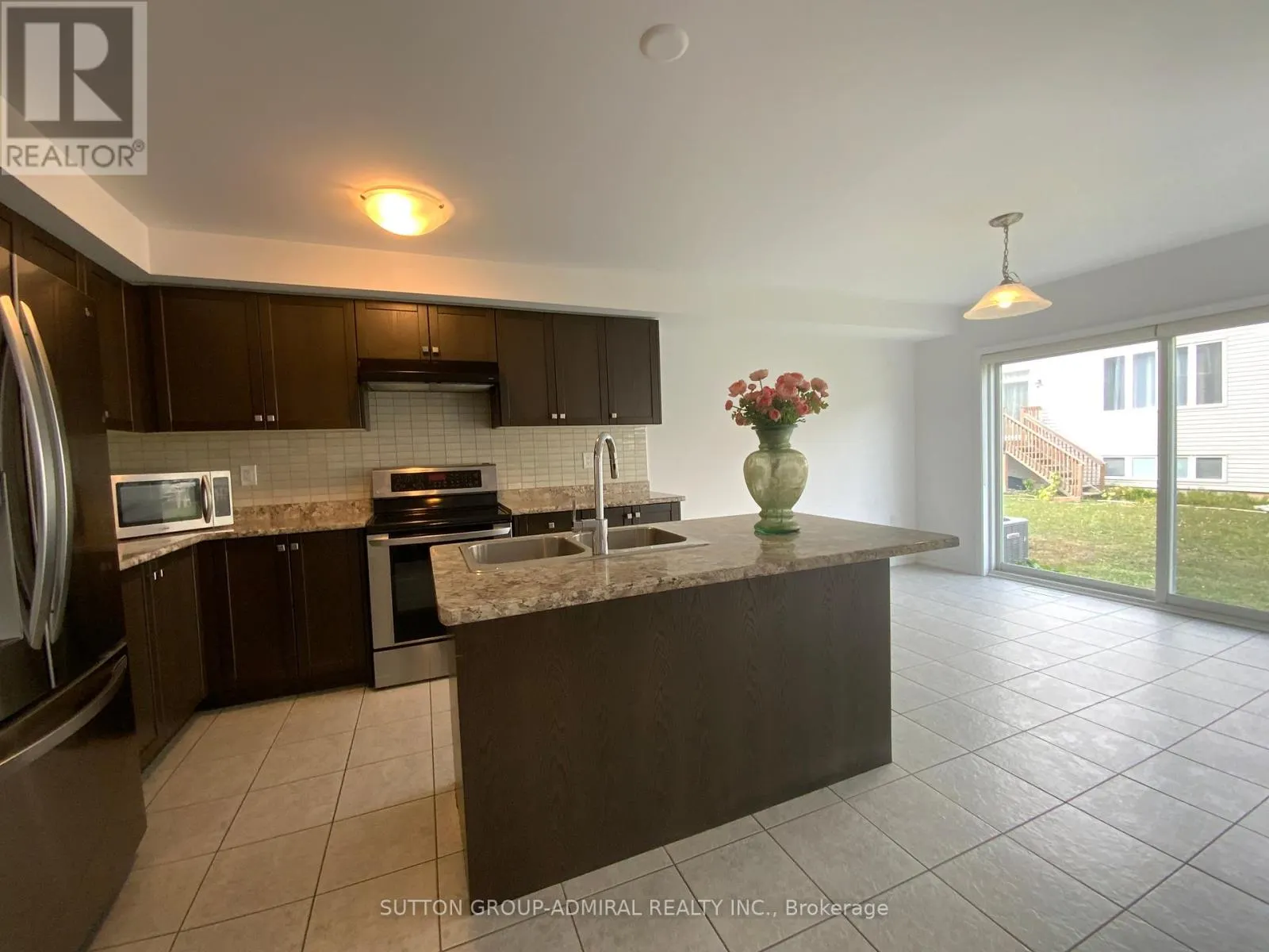 10 BEATTY AVENUE