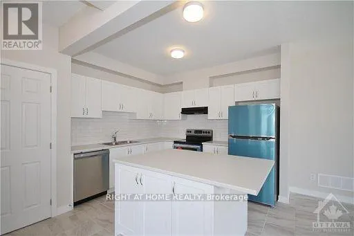 201 BILLRIAN CRESCENT