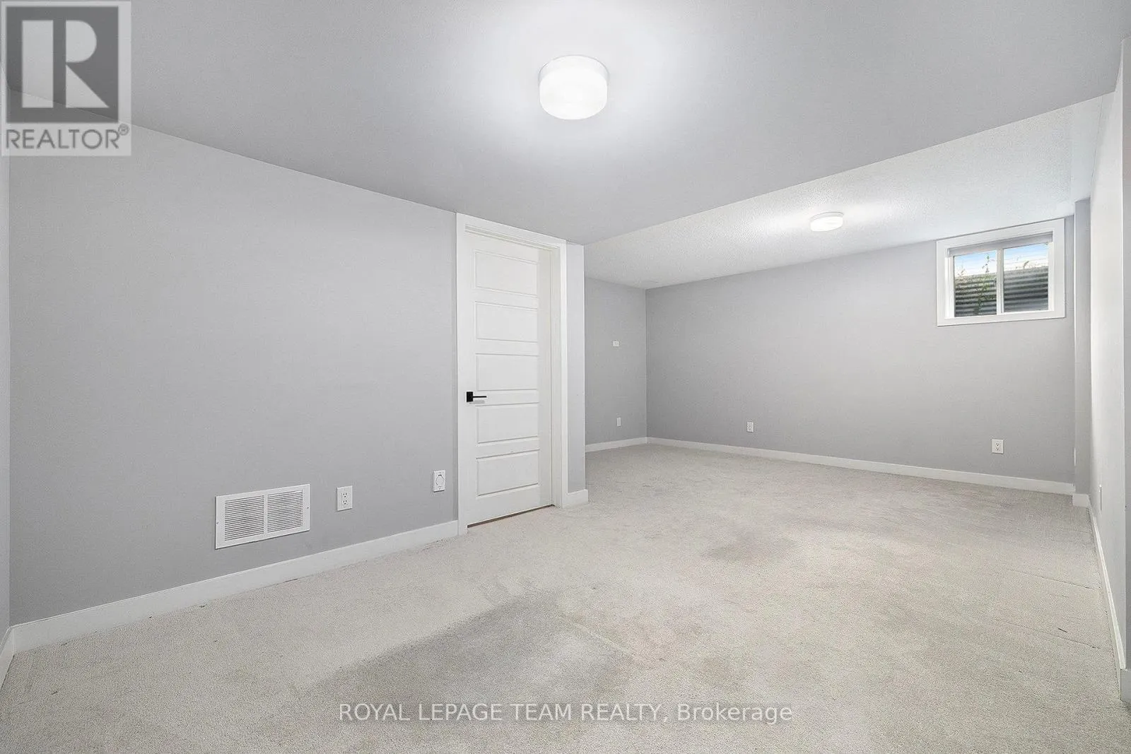 165 YEARLING CIRCLE