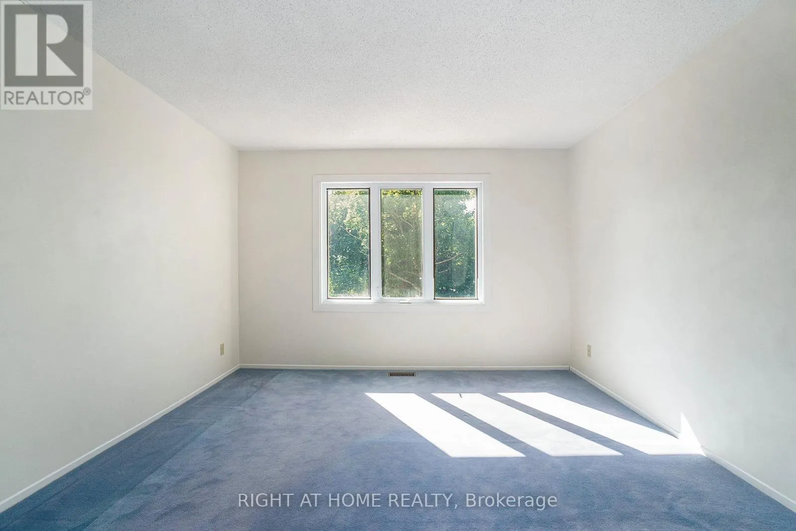 82 NESTOW DRIVE