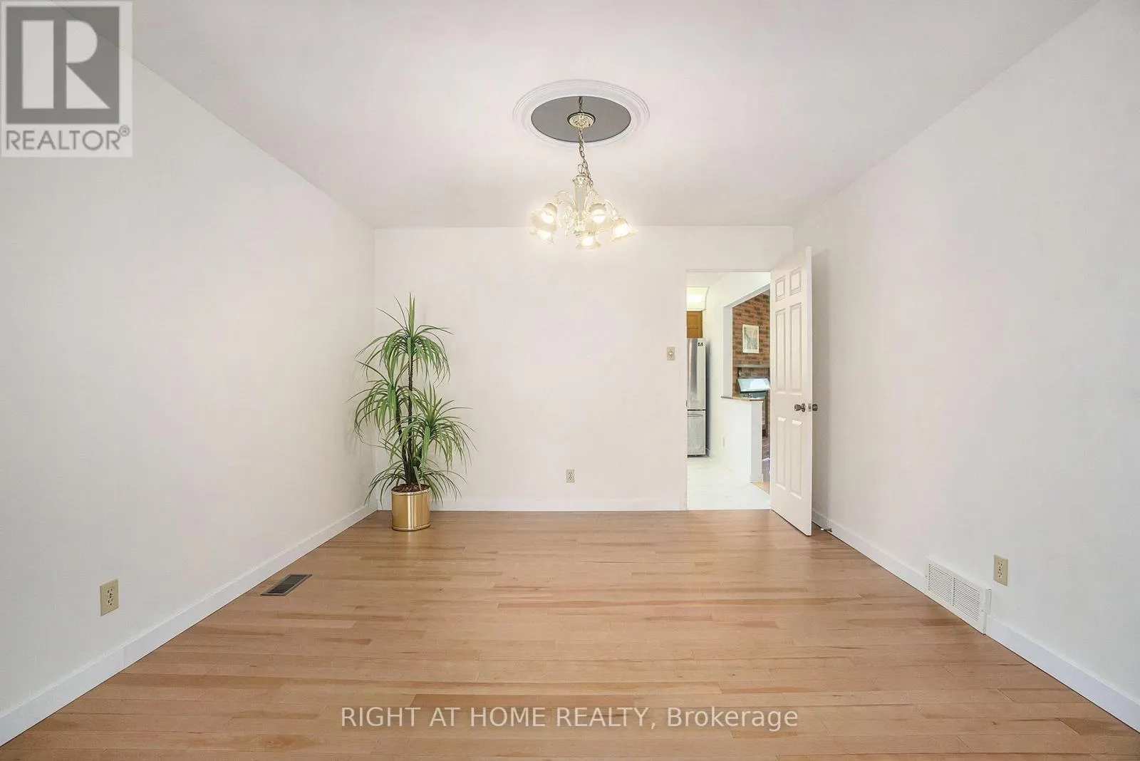 82 NESTOW DRIVE