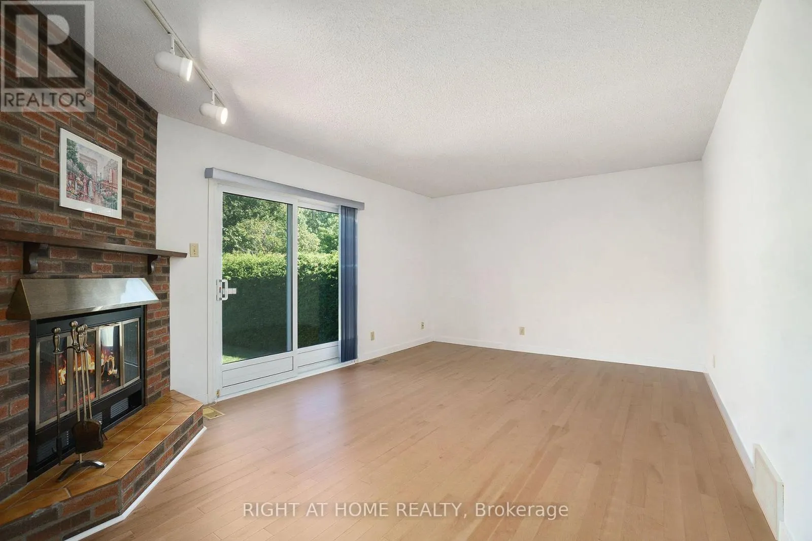 82 NESTOW DRIVE