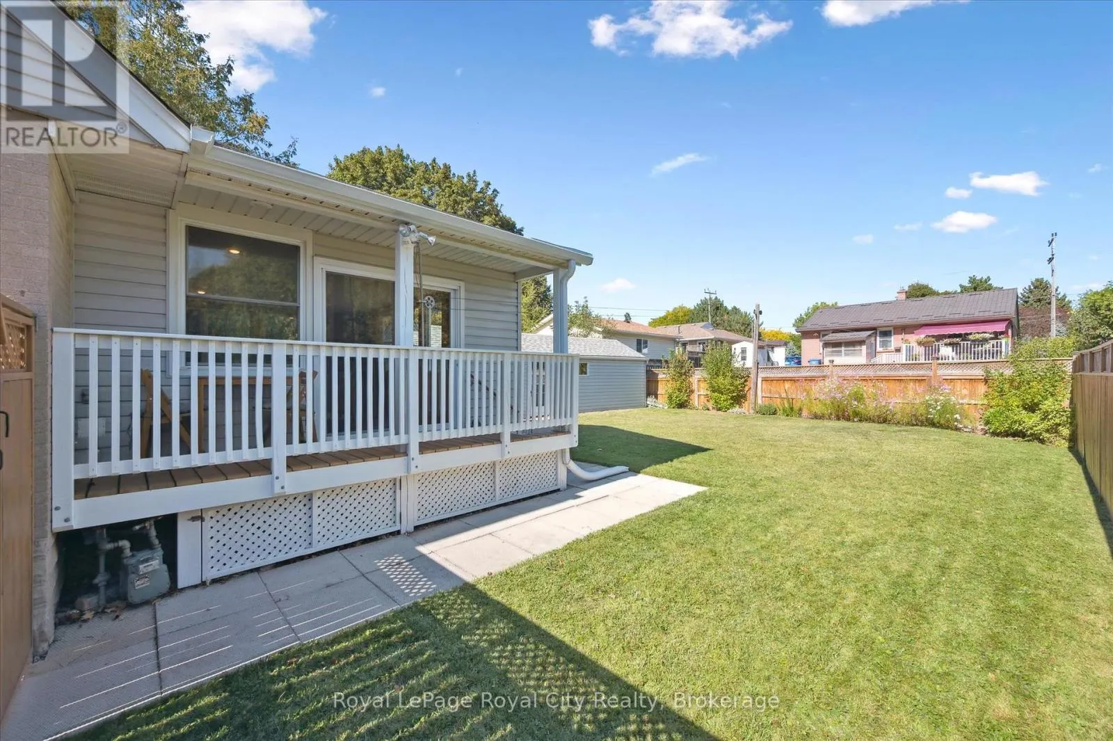 43 VANCOUVER DRIVE