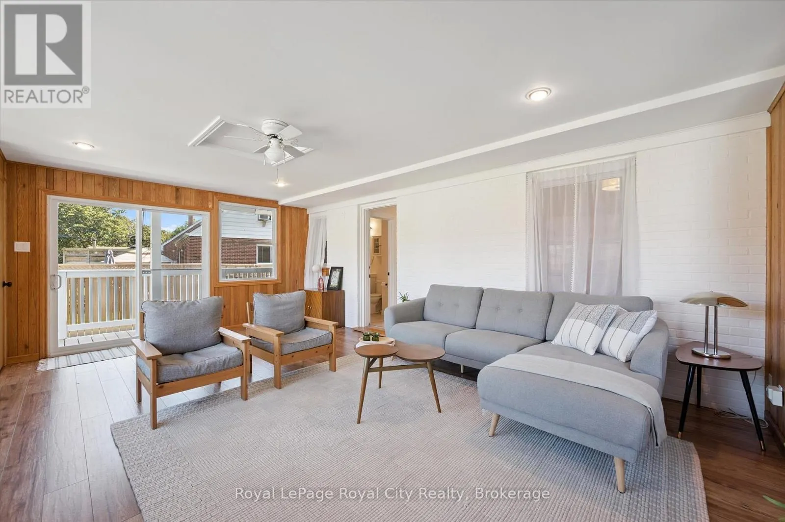 43 VANCOUVER DRIVE