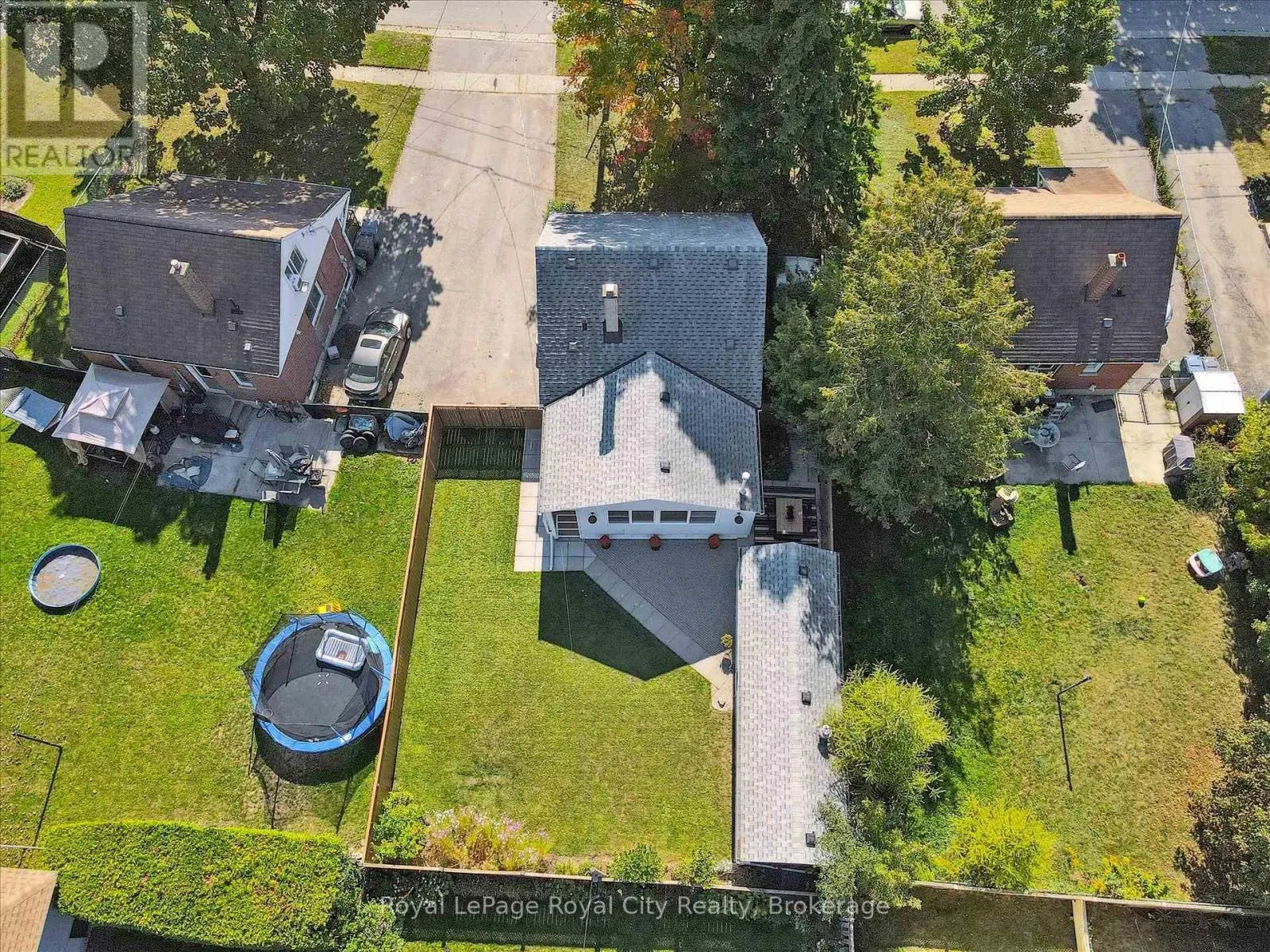 43 VANCOUVER DRIVE