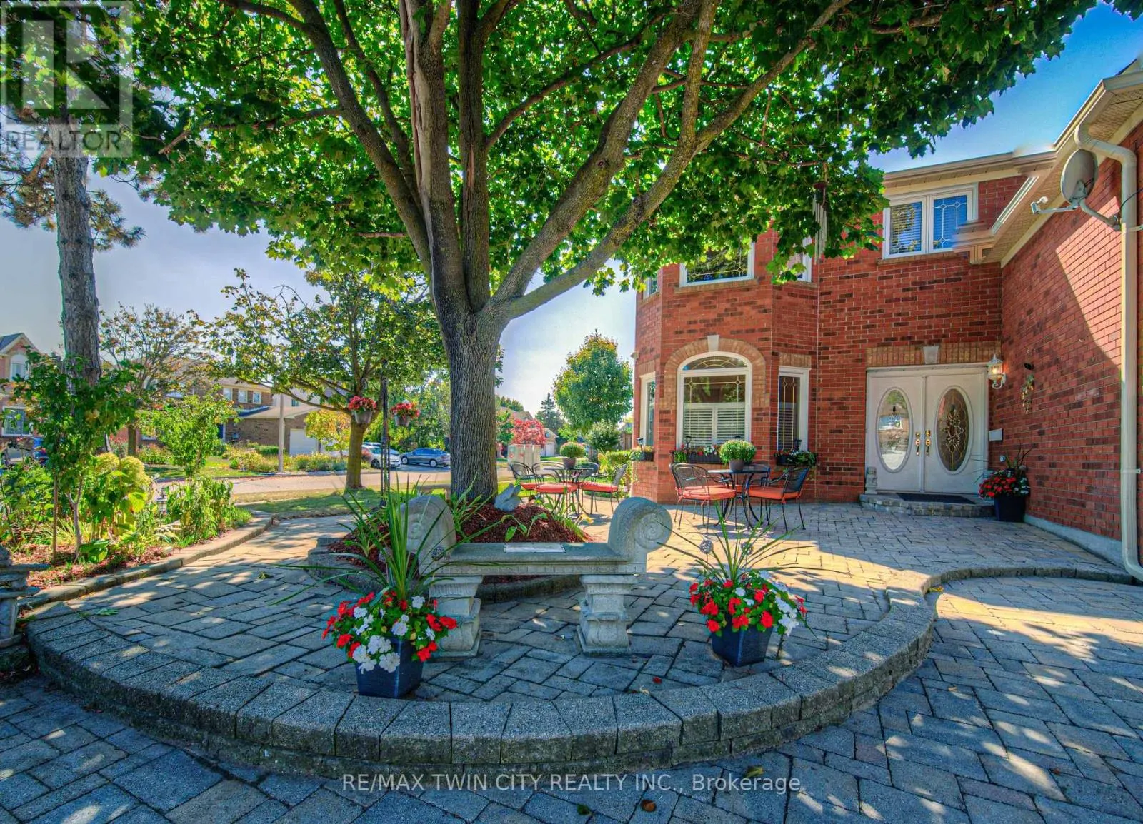6 OSPREY COURT