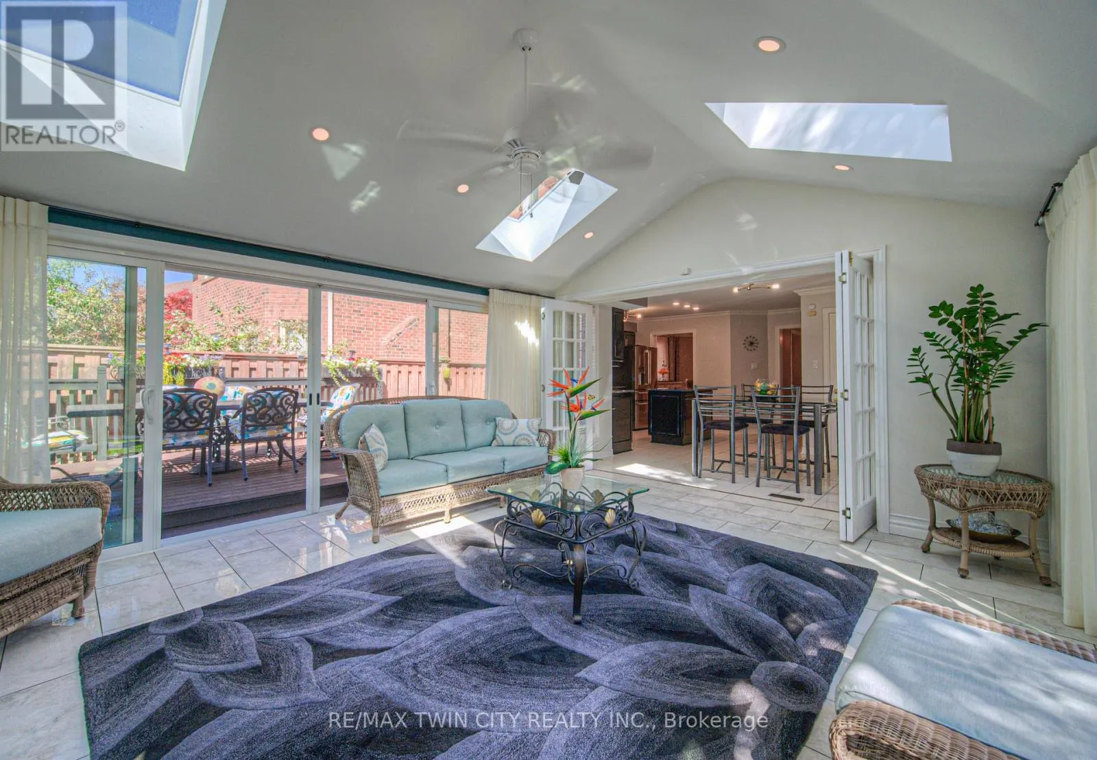 6 OSPREY COURT
