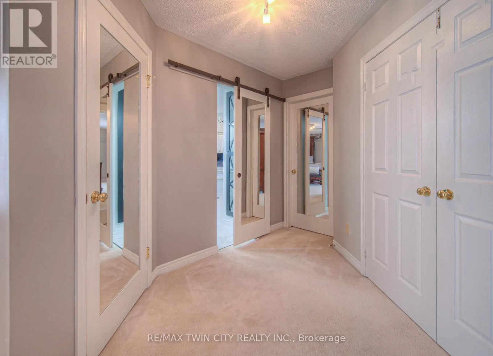 6 OSPREY COURT