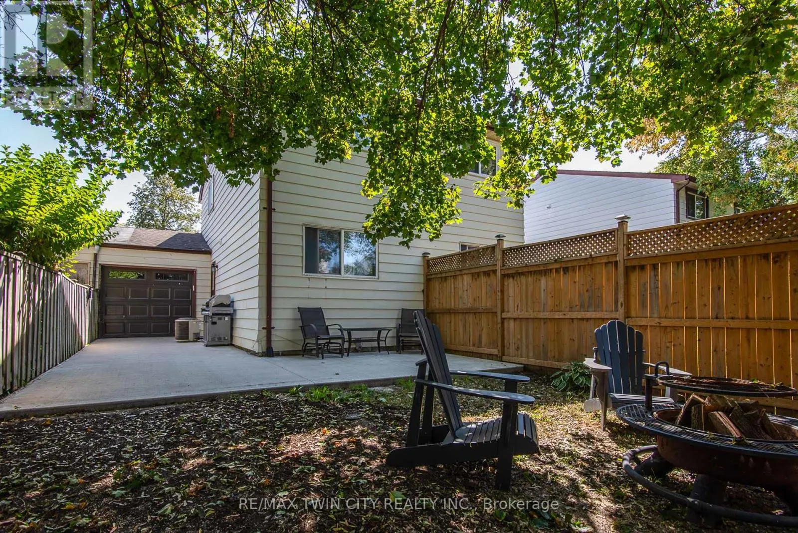 197 SILVER ASPEN CRESCENT