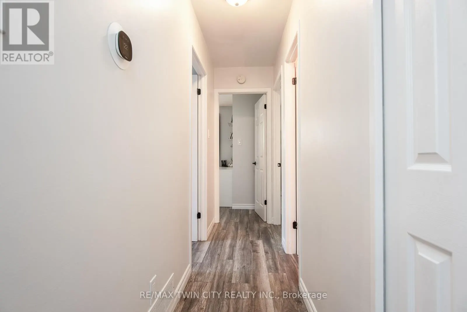 197 SILVER ASPEN CRESCENT