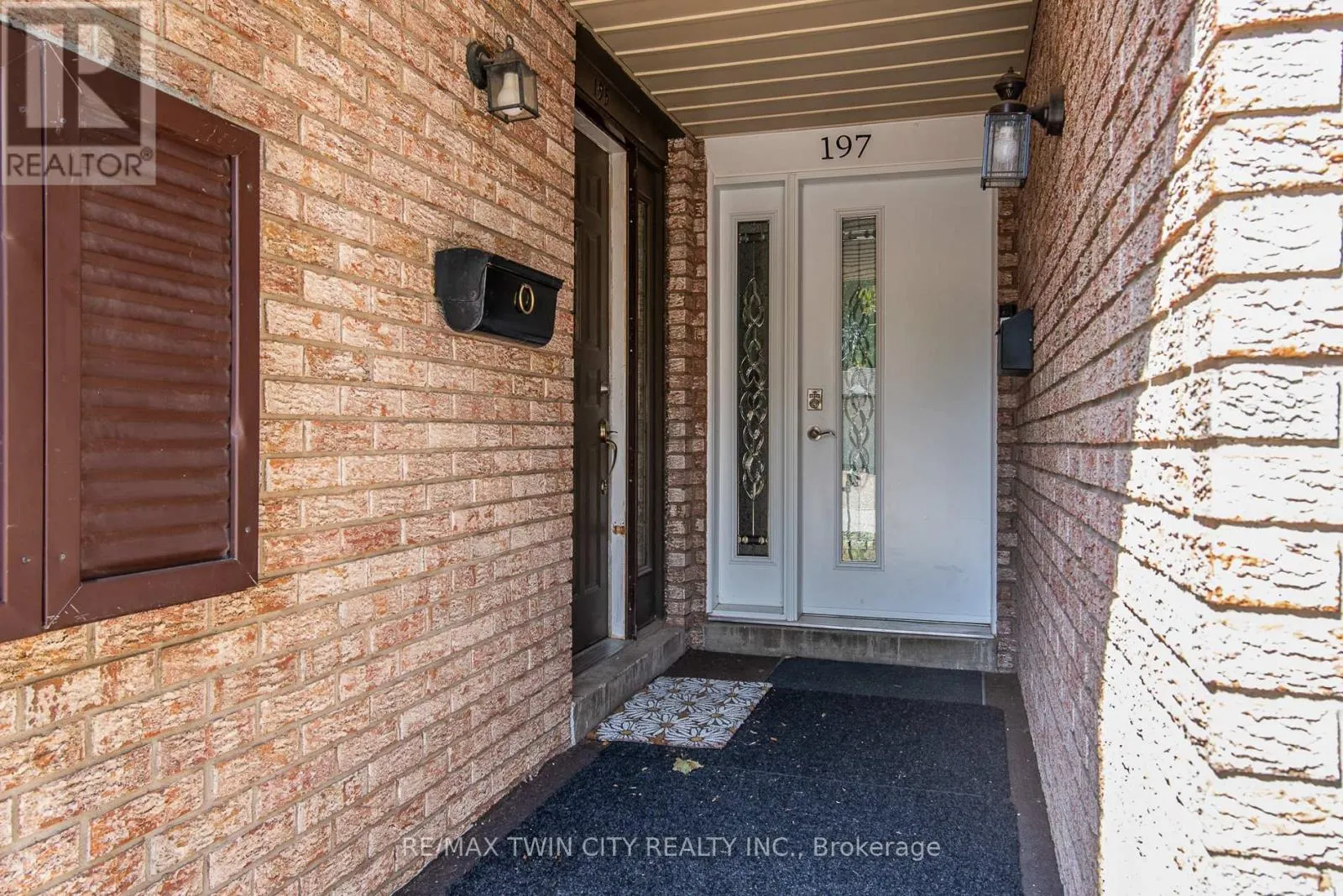 197 SILVER ASPEN CRESCENT