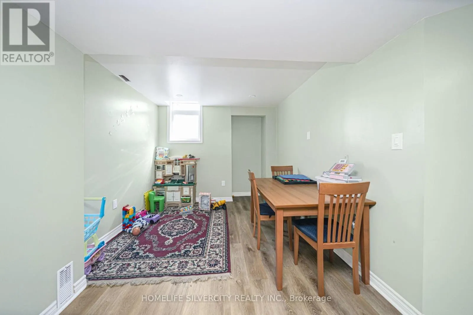 366 PORTER DRIVE