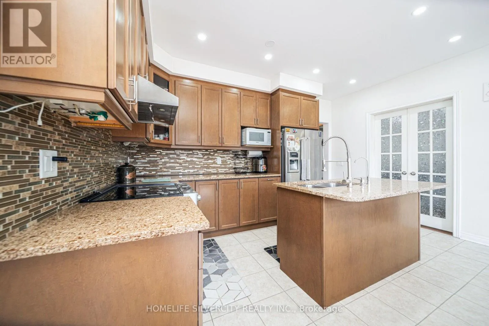 366 PORTER DRIVE