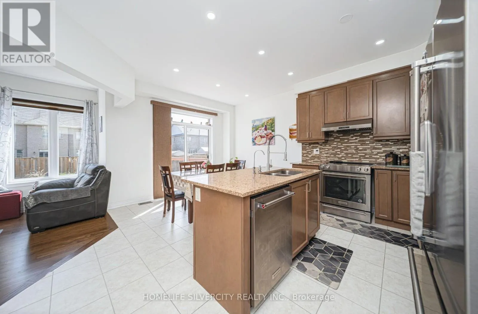 366 PORTER DRIVE