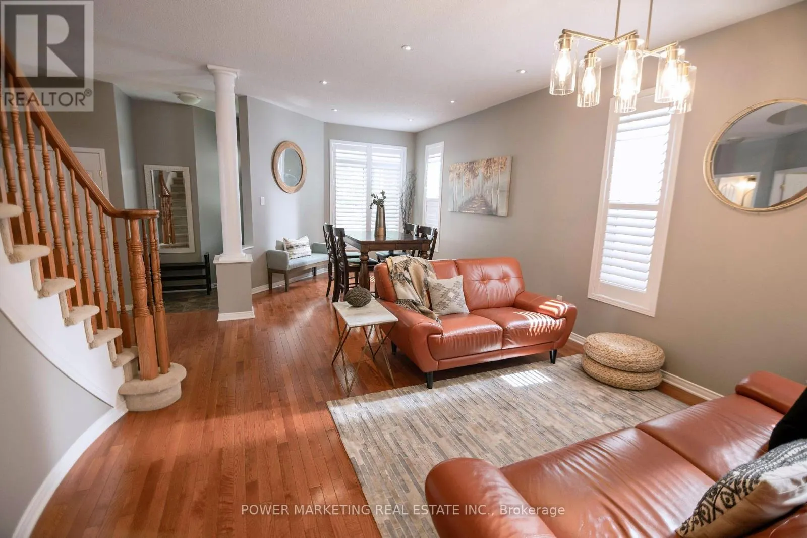 124 STRATHCARRON CRESCENT