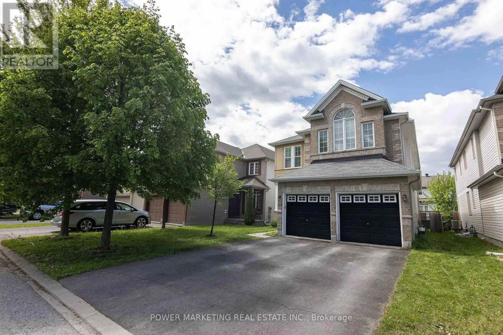 124 STRATHCARRON CRESCENT
