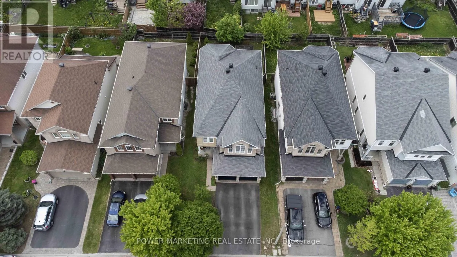124 STRATHCARRON CRESCENT