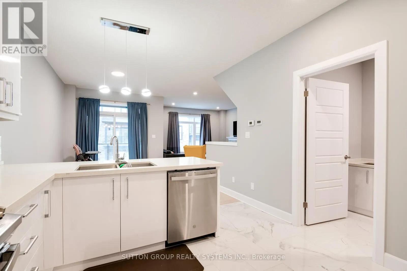 17 - 2610 KETTERING PLACE