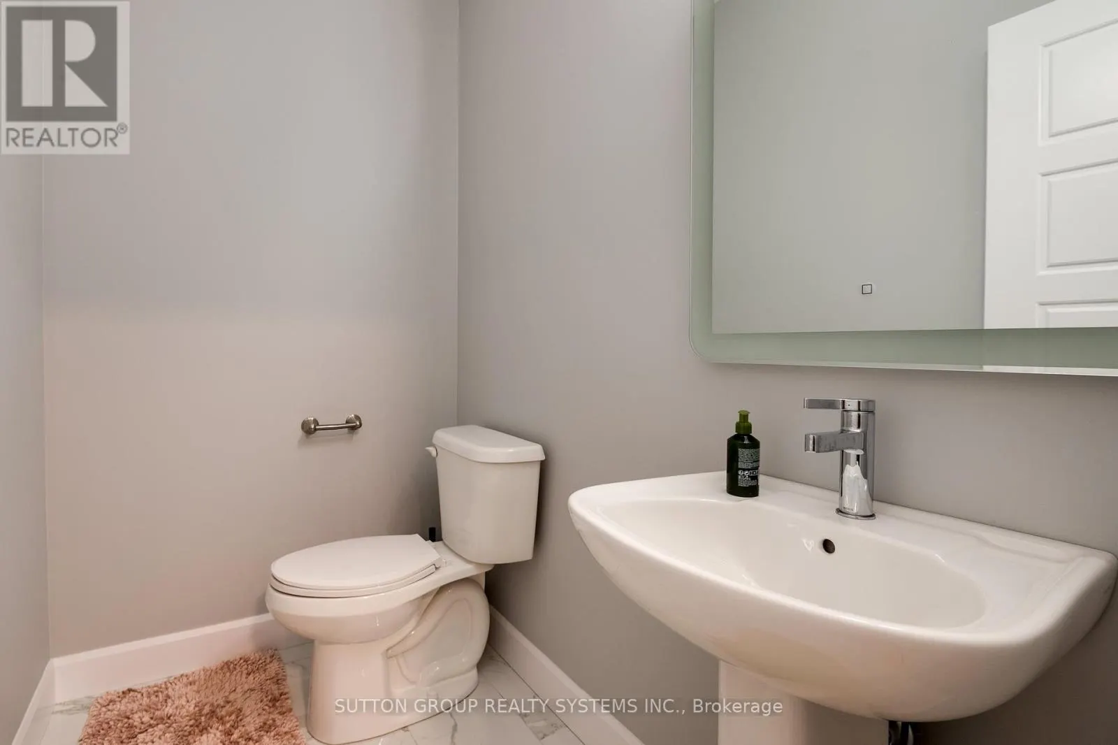 17 - 2610 KETTERING PLACE