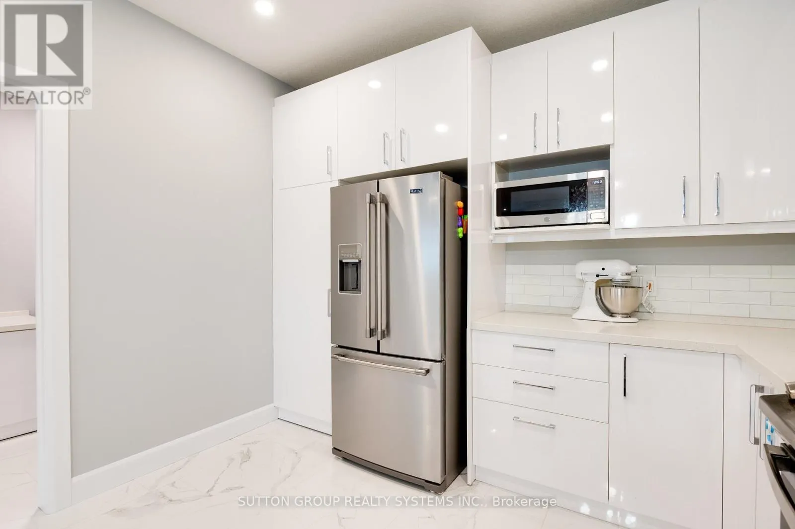 17 - 2610 KETTERING PLACE