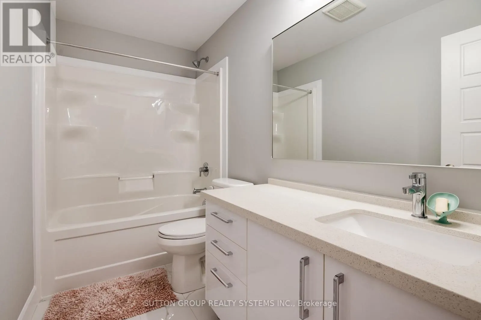 17 - 2610 KETTERING PLACE