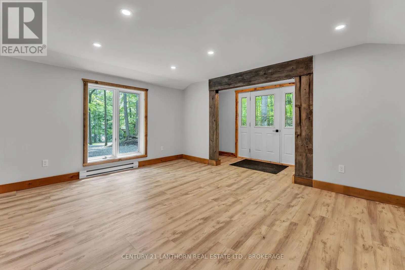 1120B WARRINGTON ROAD