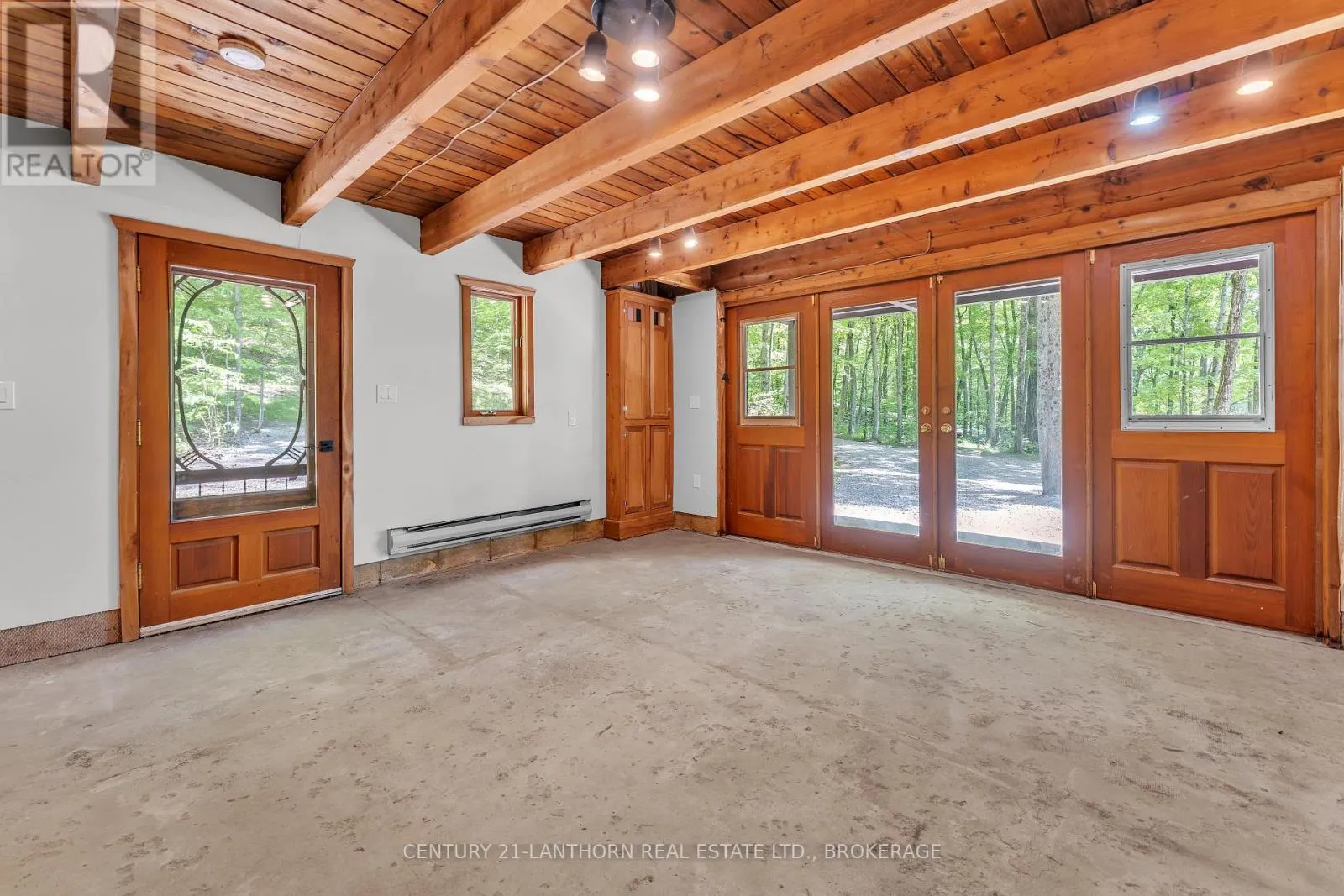 1120B WARRINGTON ROAD