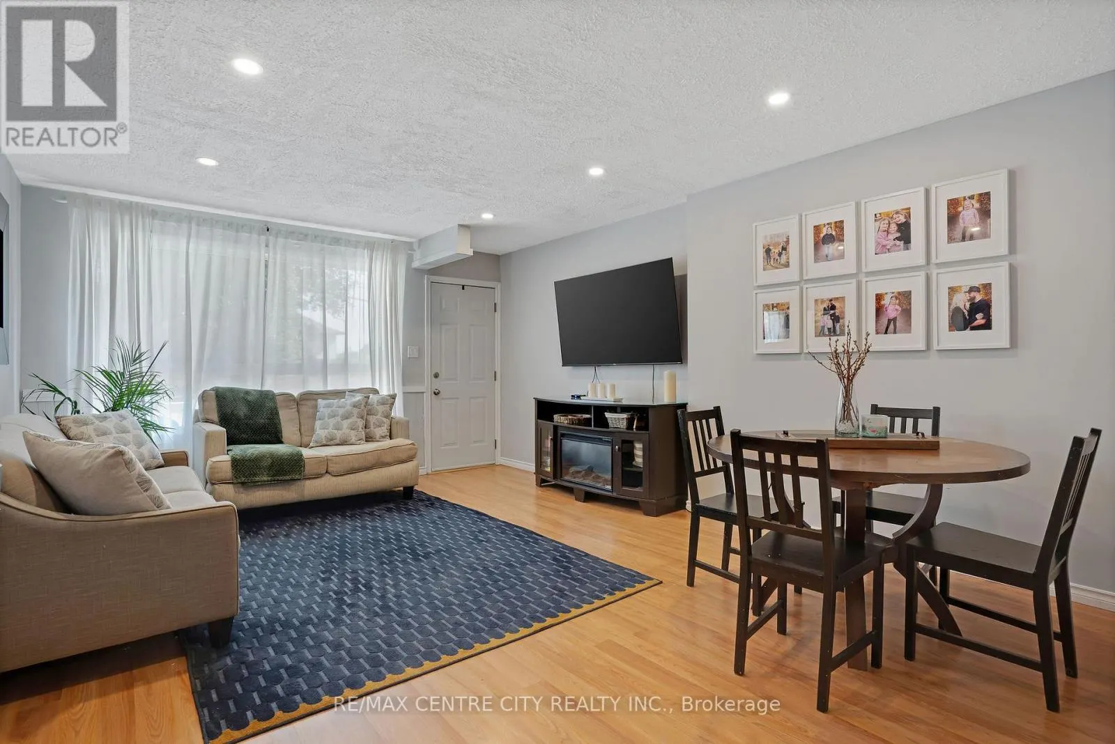 222 FAIRWAY ROAD N