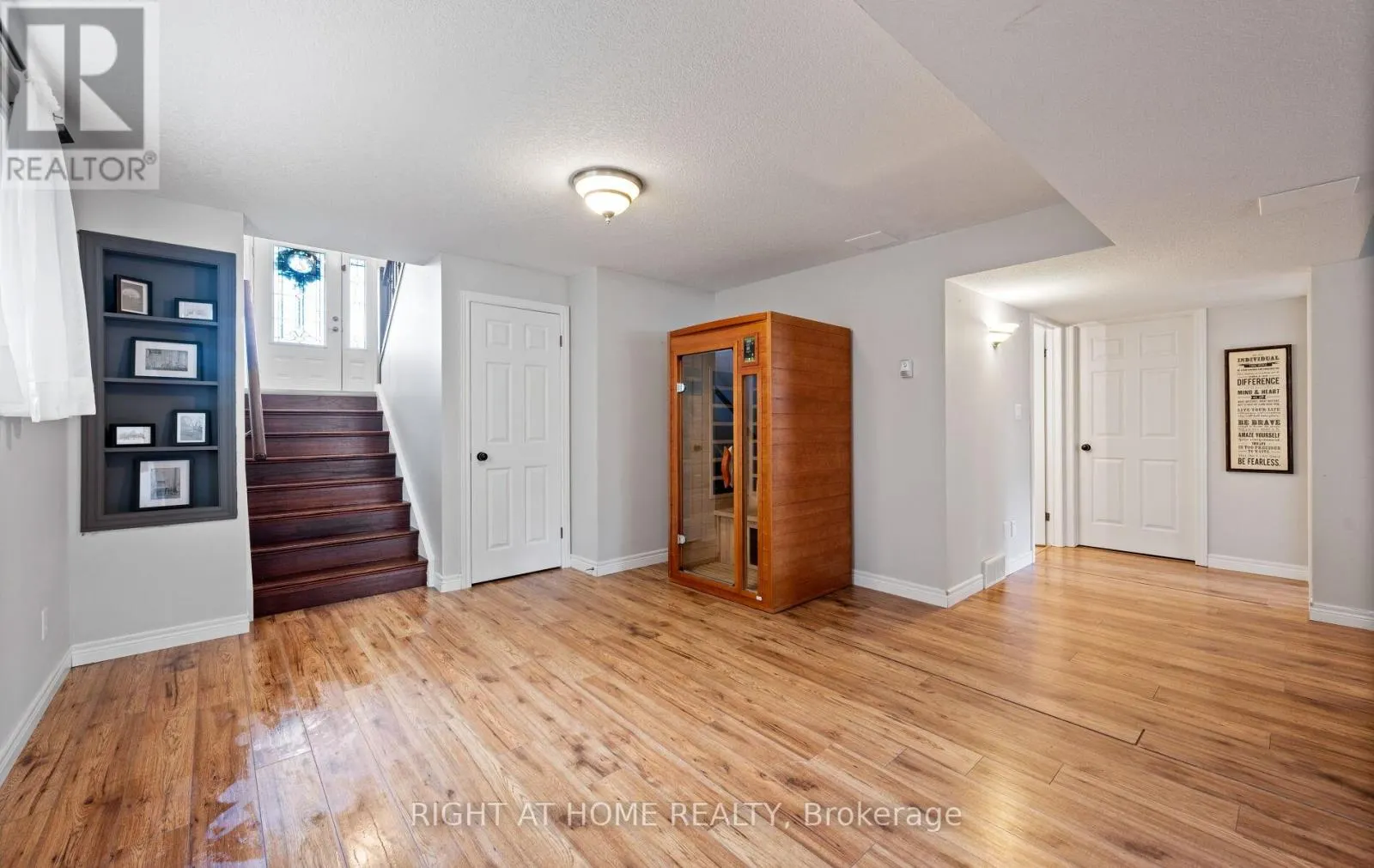 587 SPITFIRE STREET