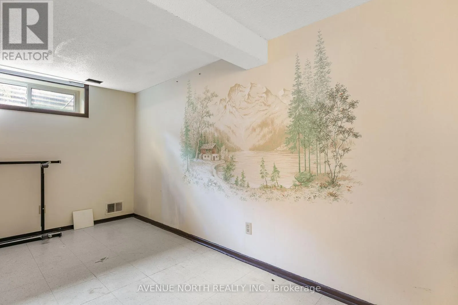 64 - 3260 SOUTHGATE ROAD
