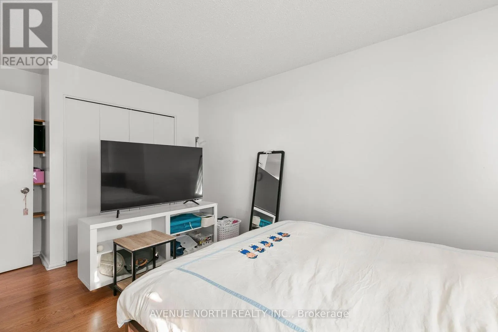 64 - 3260 SOUTHGATE ROAD