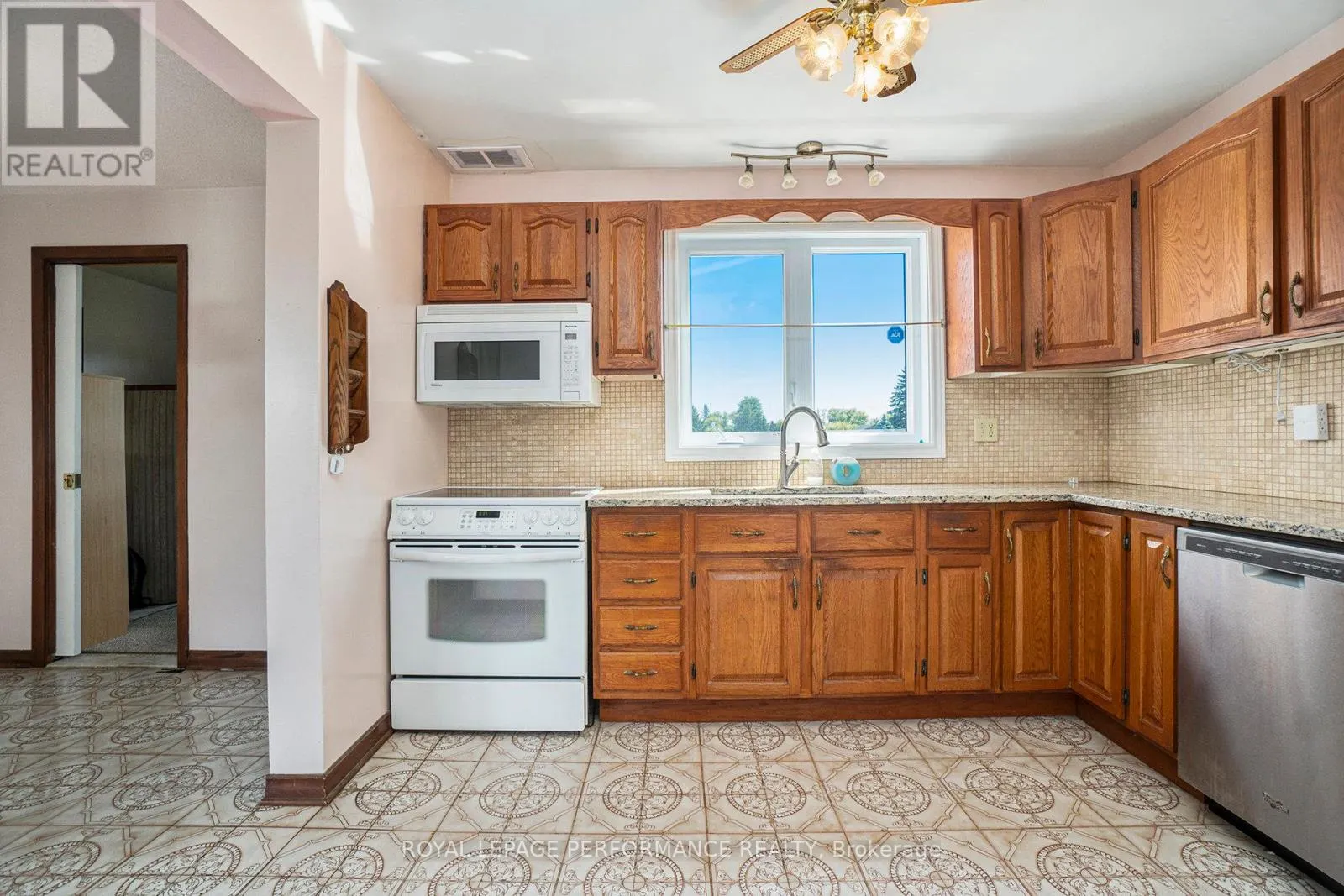 2205 OLD SECOND LINE ROAD