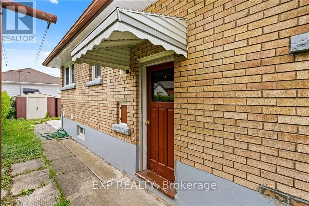 LOWER #2 - 92 MARGERY AVENUE, #LOWER #2