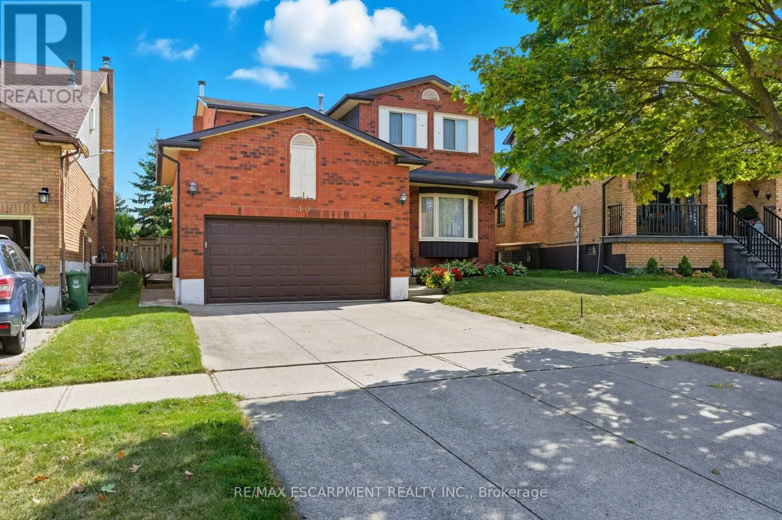 40 GATESTONE DRIVE