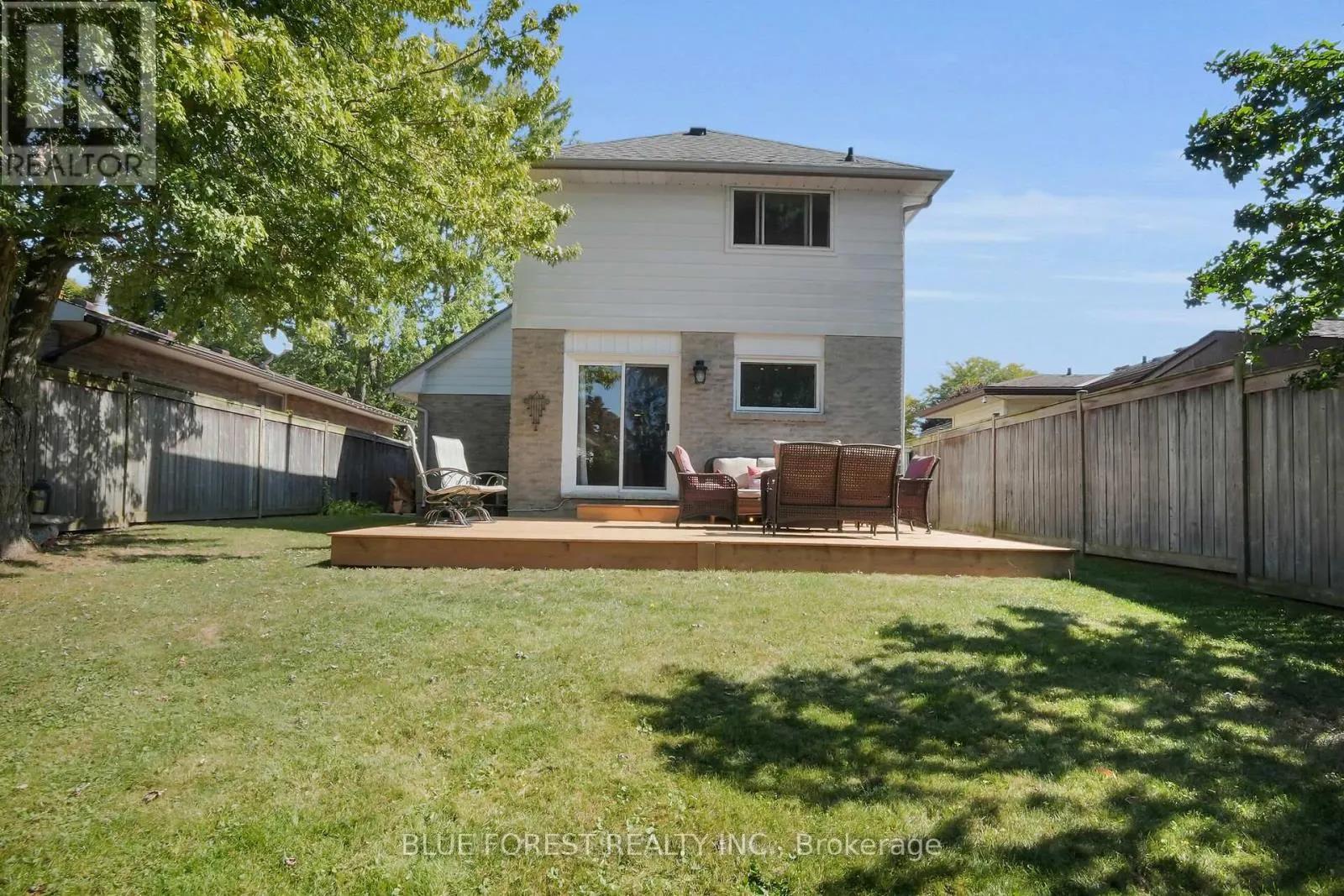 90 EDMUNDS CRESCENT