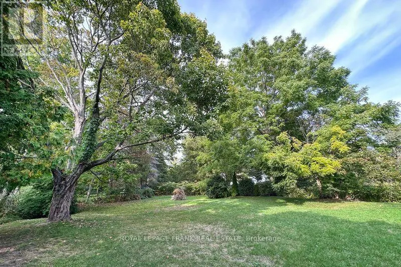 5 ACADIA DRIVE