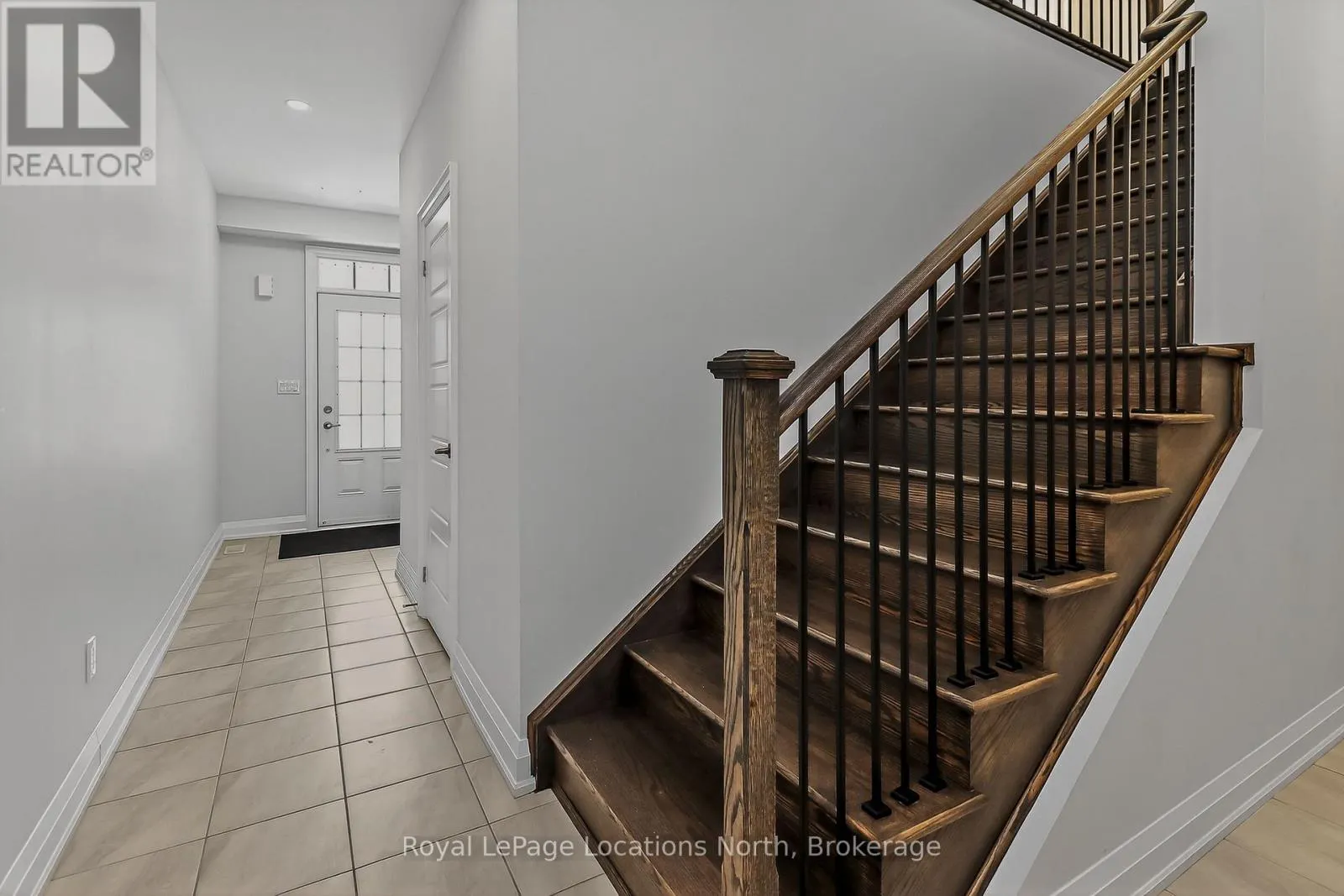 114 STONEBROOK WAY