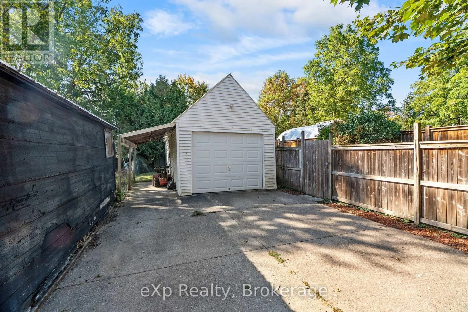 63 GUELPH STREET
