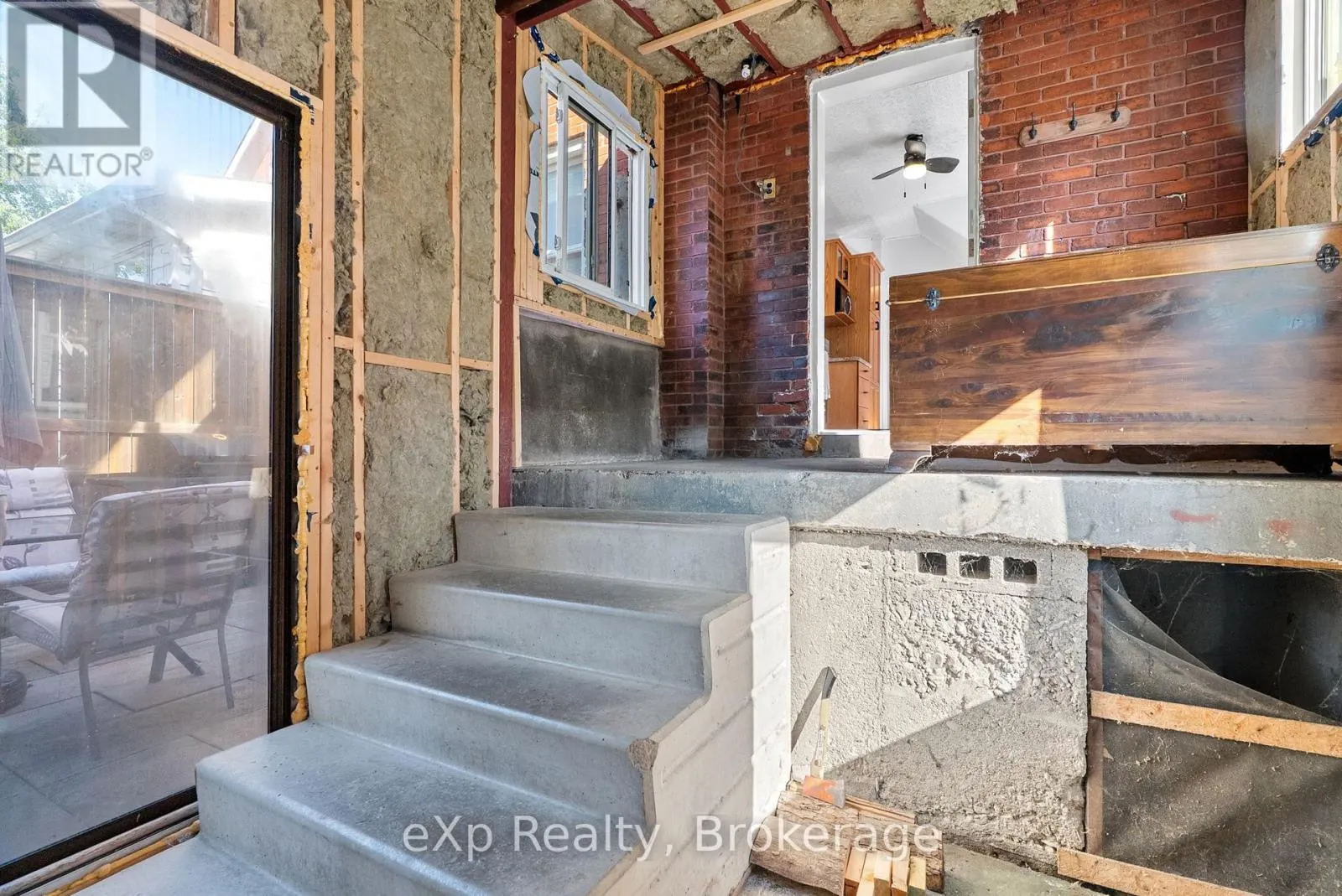 63 GUELPH STREET