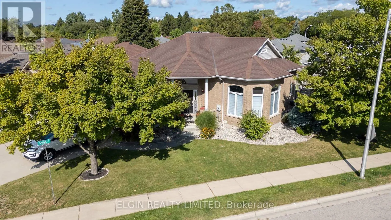 2 GALBRAITH COURT