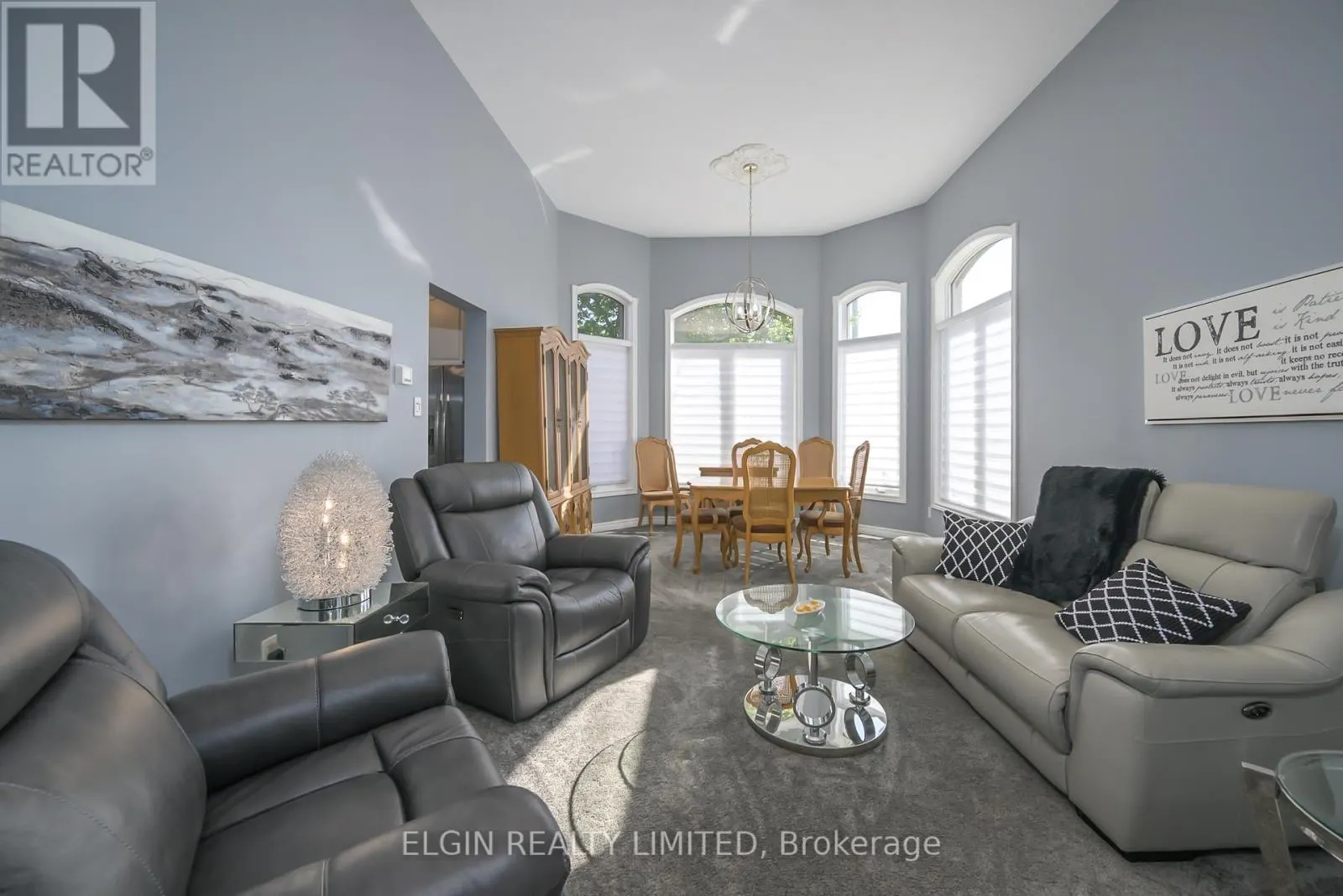 2 GALBRAITH COURT