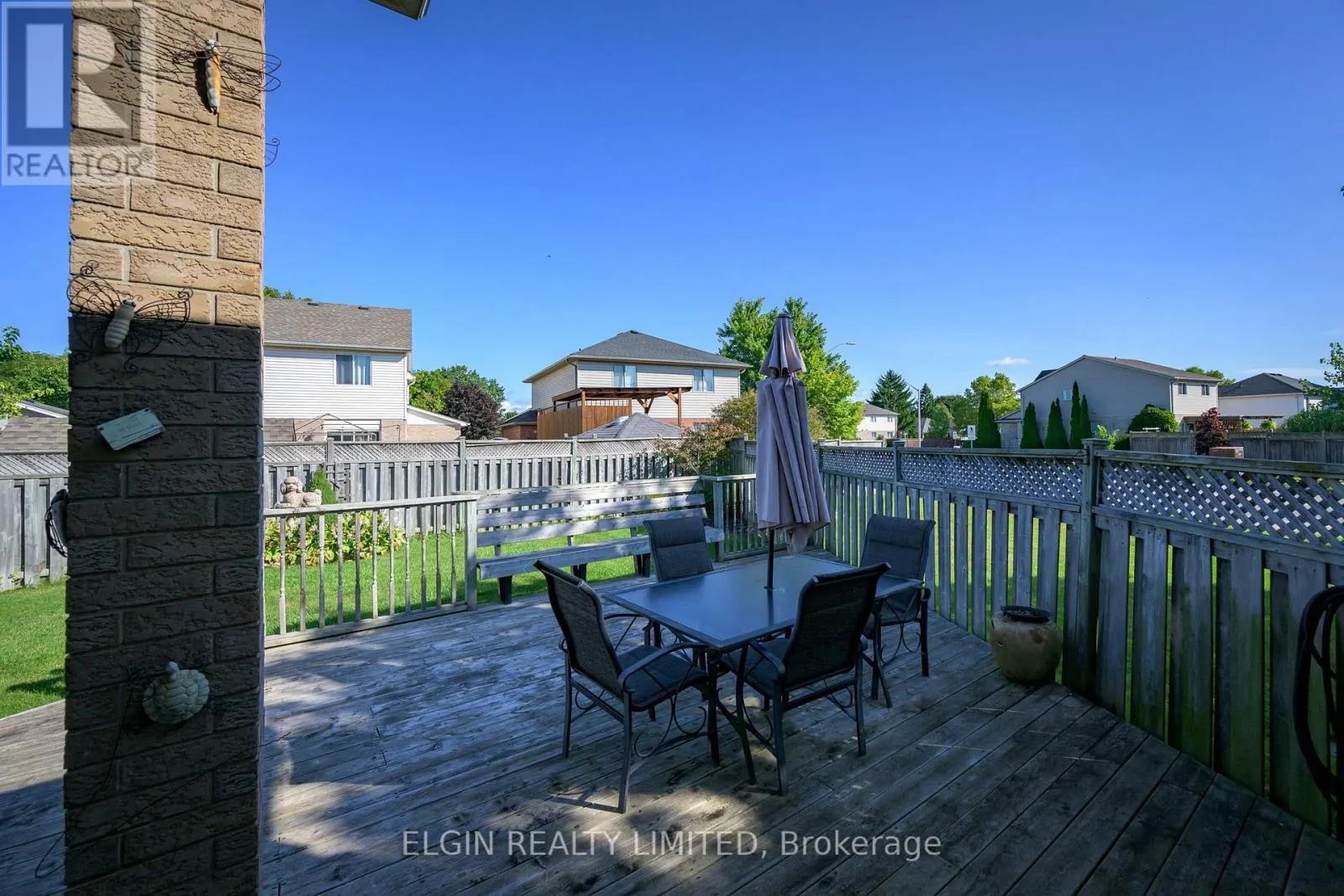 2 GALBRAITH COURT