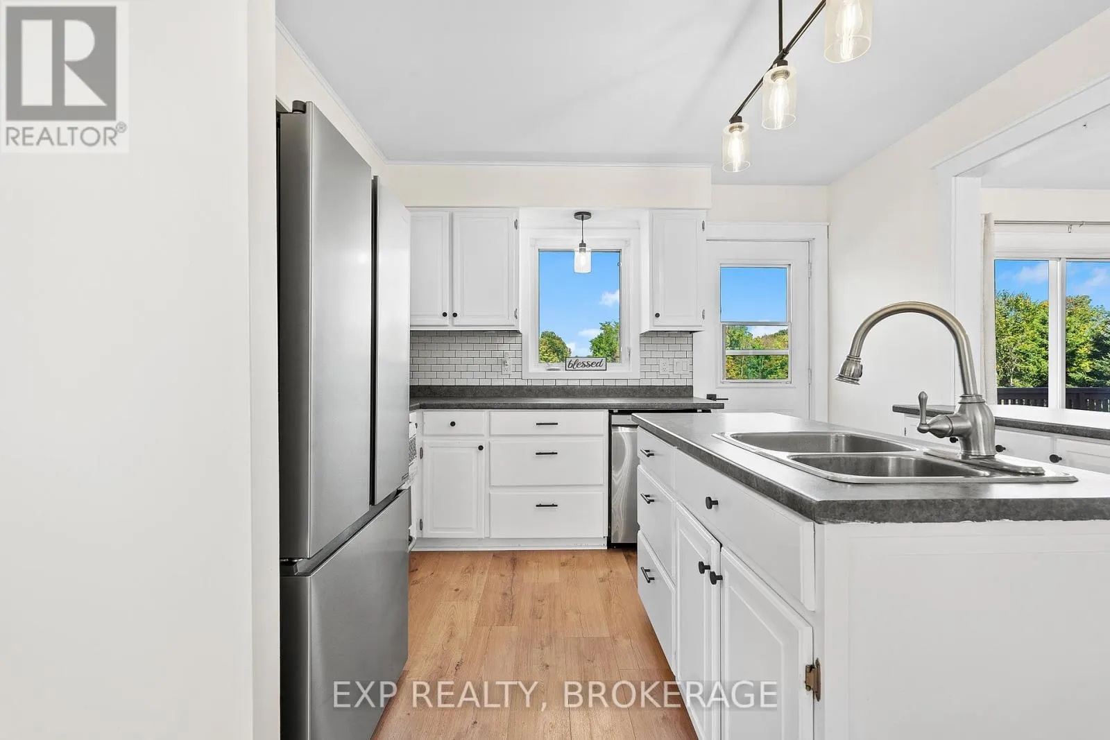64 BERRY ROAD