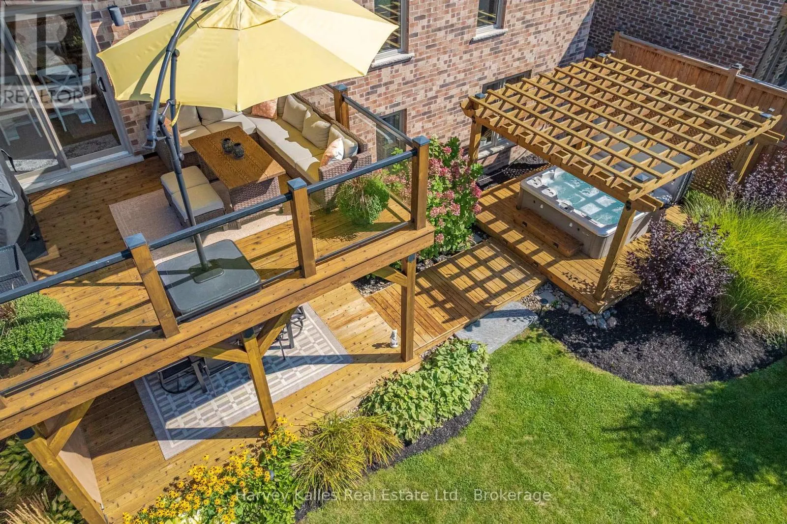5 BRAESIDE CRESCENT